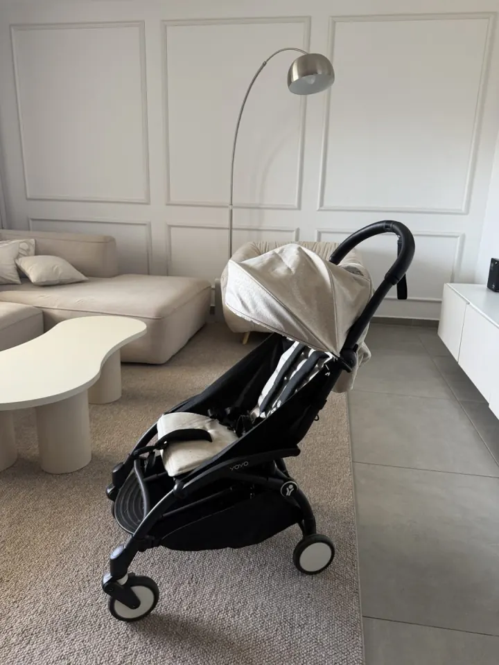 YOYO stroller in a bright, calm living room